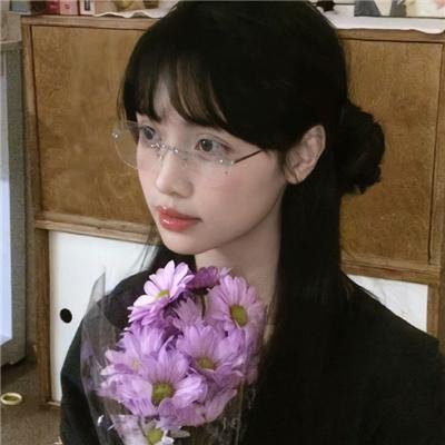 宠物粉红鹅卵石
